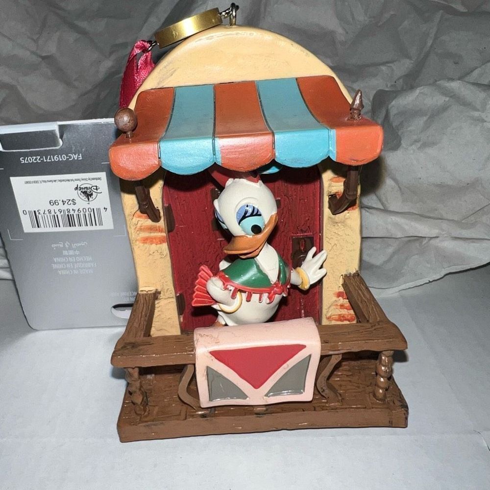 DISNEY LEGACY SKETCHBOOK ORNAMENT  - DAISY DUCK - 85th Anniversary  - NWT